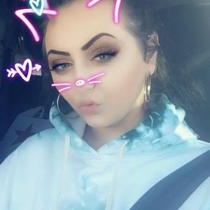 Meet your Posher, Mackenzie